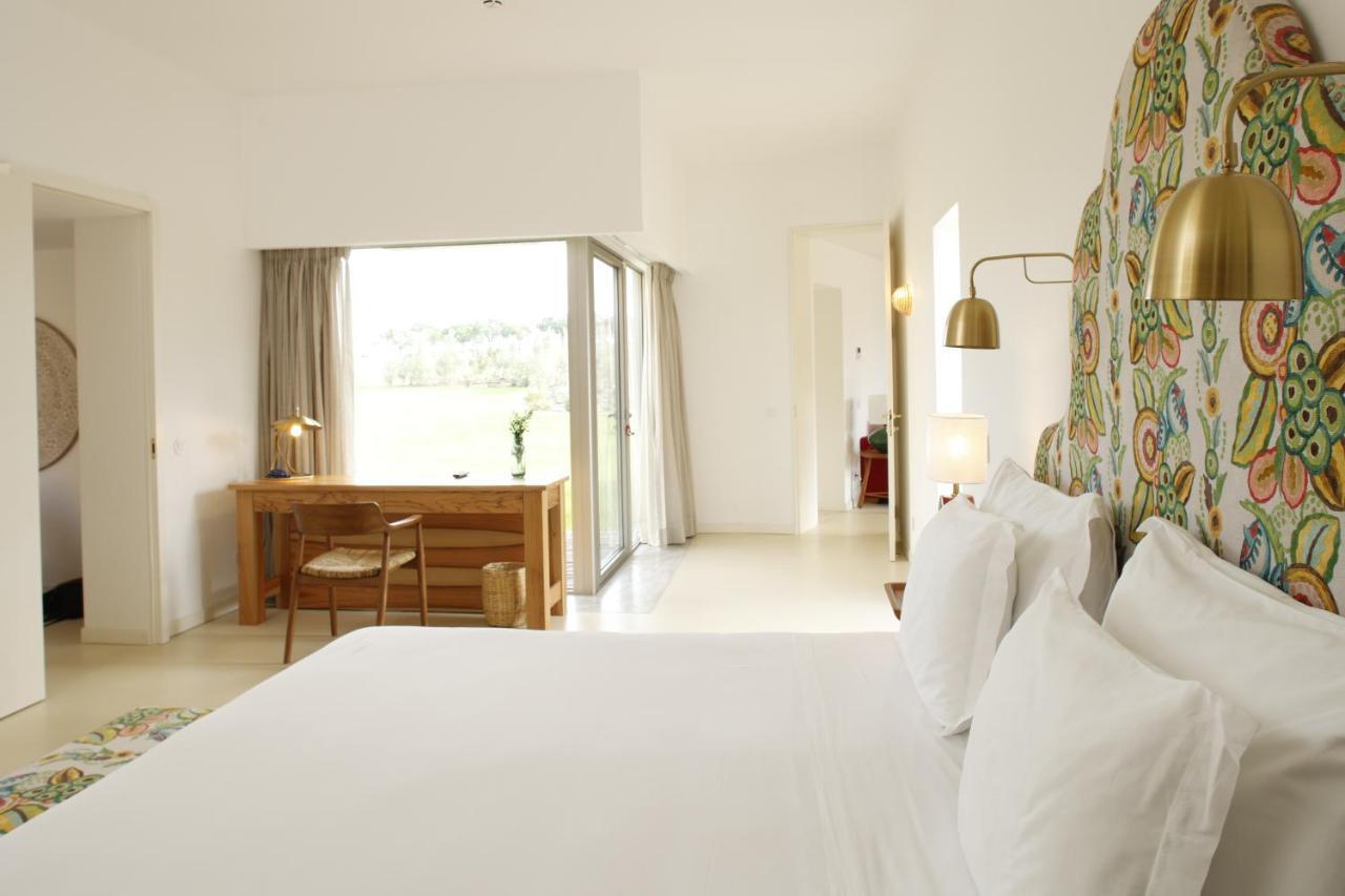 Praia Do Canal Nature Retreat - Small Luxury Hotels Of The World Aljezur Dış mekan fotoğraf A room at the hotel